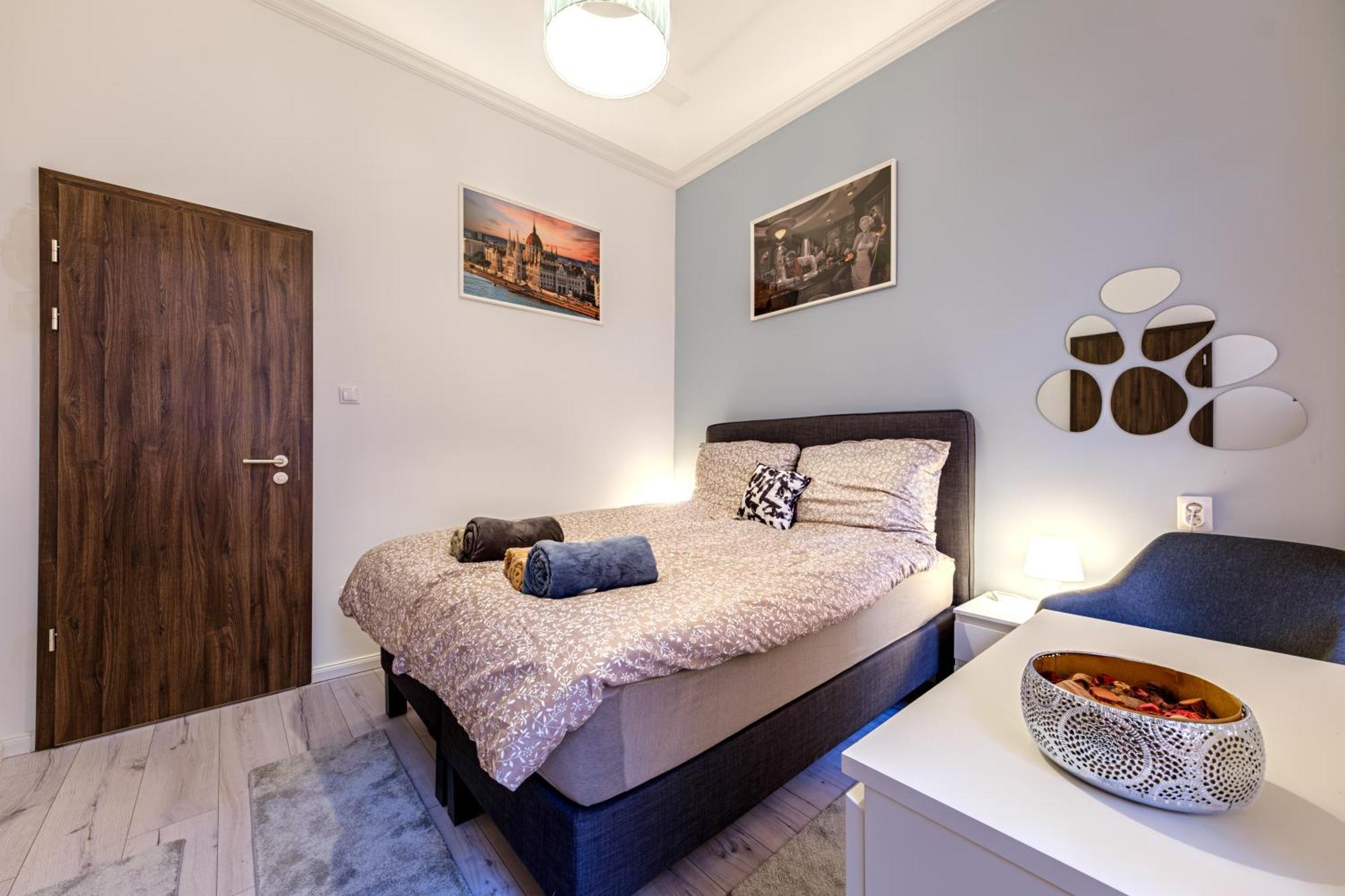 Soho Downtown Apartment Budapest Esterno foto