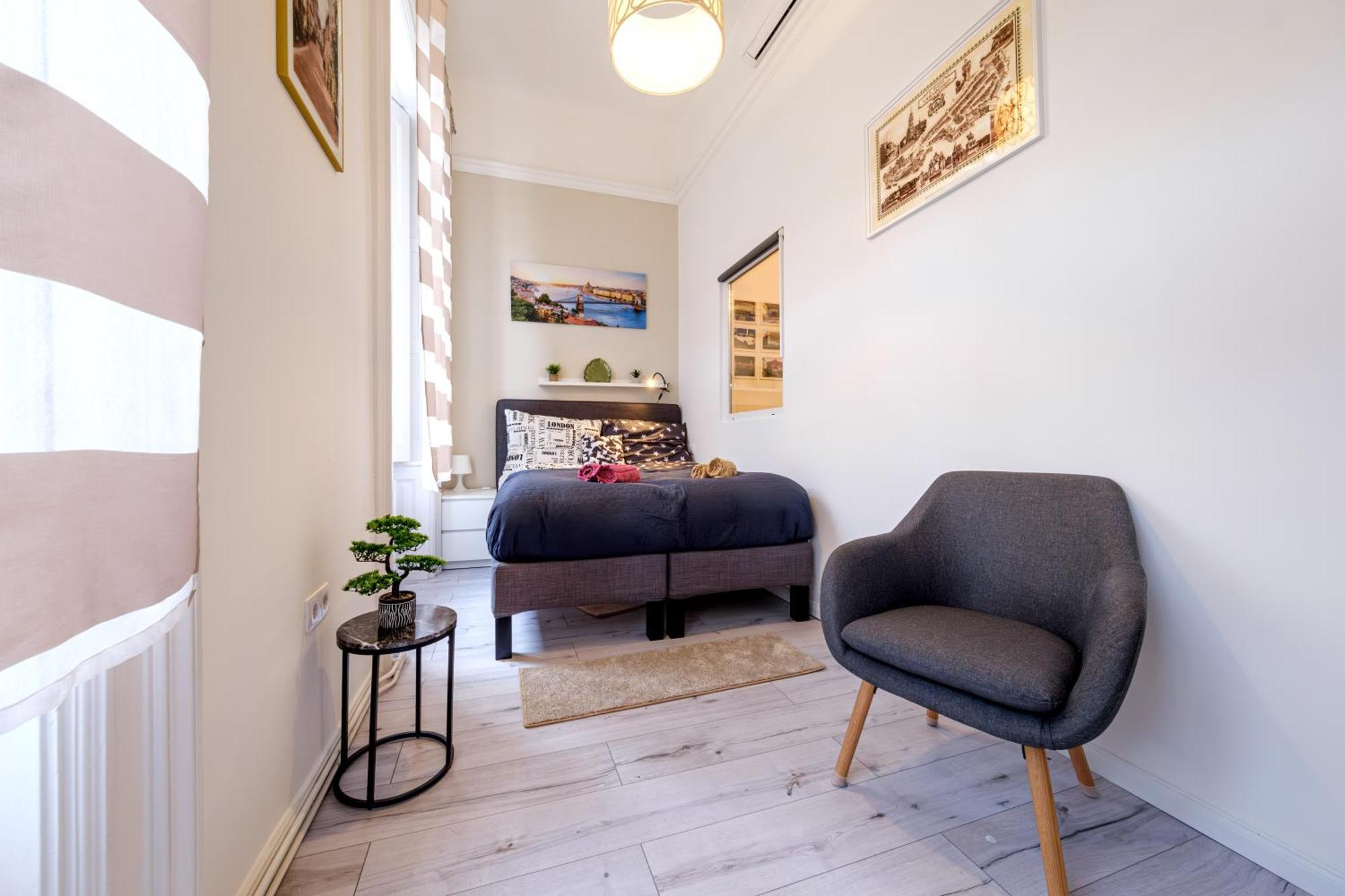 Soho Downtown Apartment Budapest Esterno foto