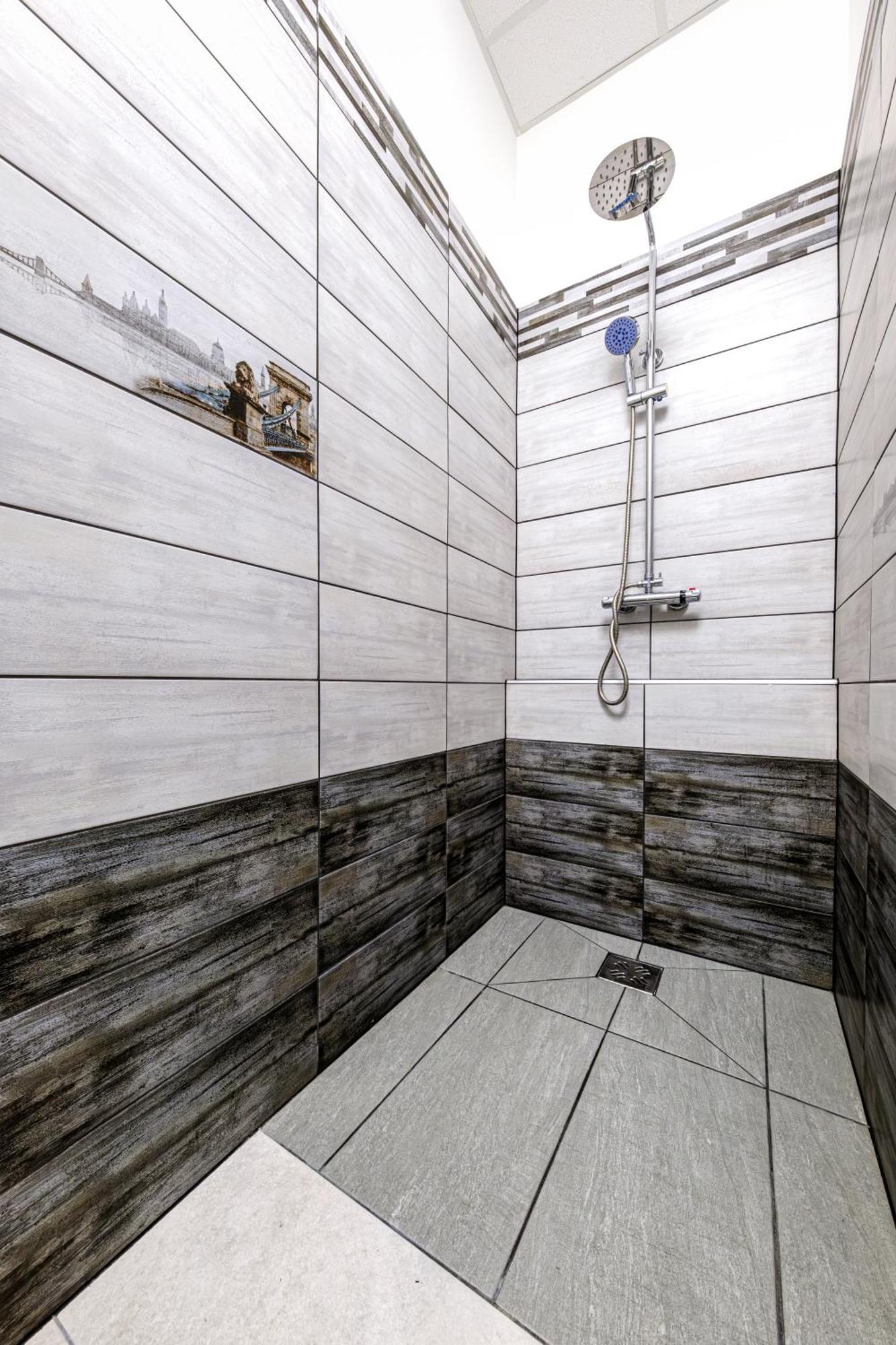 Soho Downtown Apartment Budapest Esterno foto